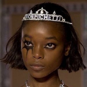 Meet your Posher, Angel